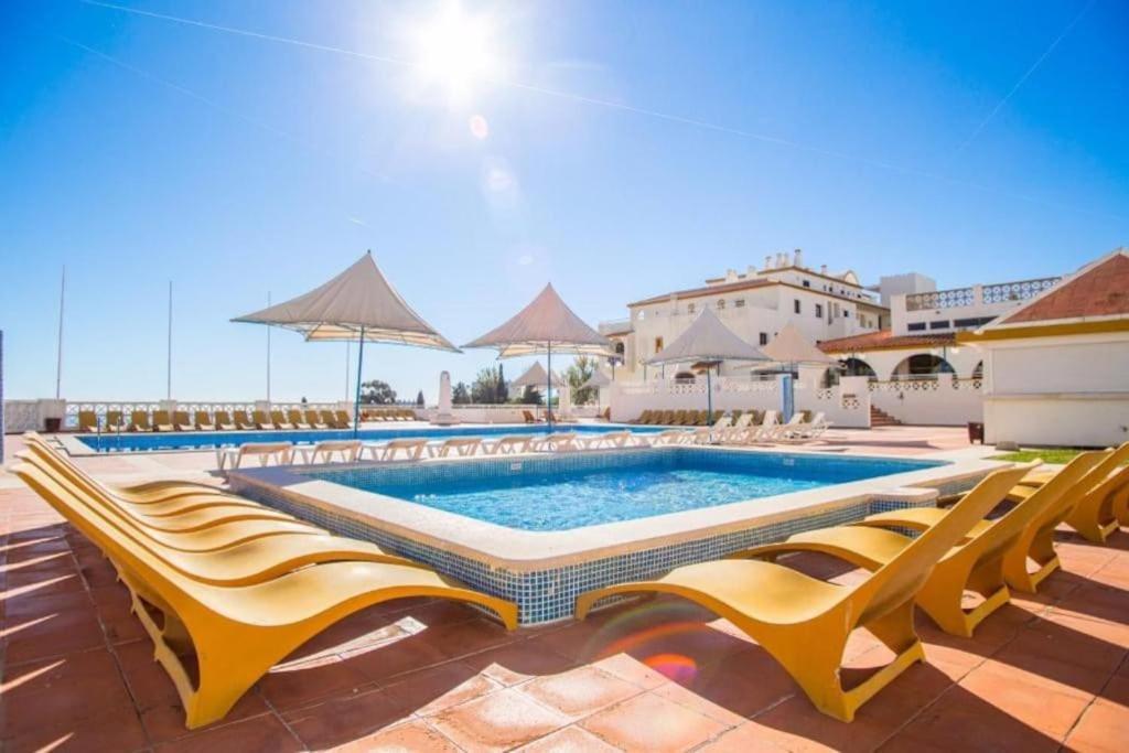 Apartment Vista Mar Piscina Албуфейра Екстериор снимка